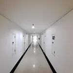 Oyo 93364 Apartement Grand Sentraland By King Property